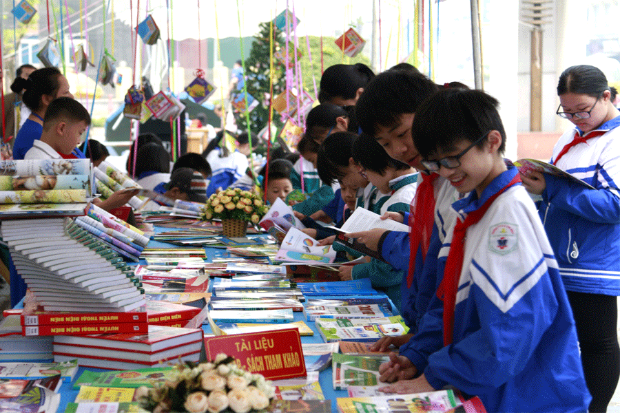 Thư viện tỉnh Điện Biên tổ chức Ngày hội sách và văn hóa đọc năm 2018