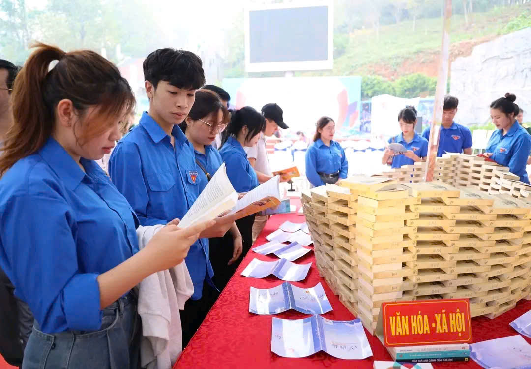 Ngày sách và Văn hóa đọc Việt Nam lần thứ tư, năm 2025 trên địa bàn tỉnh Điện Biên