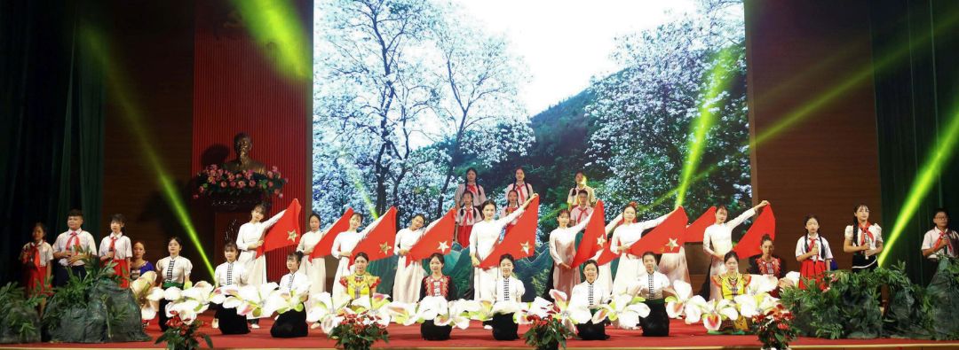 Chú thích cho hình 2